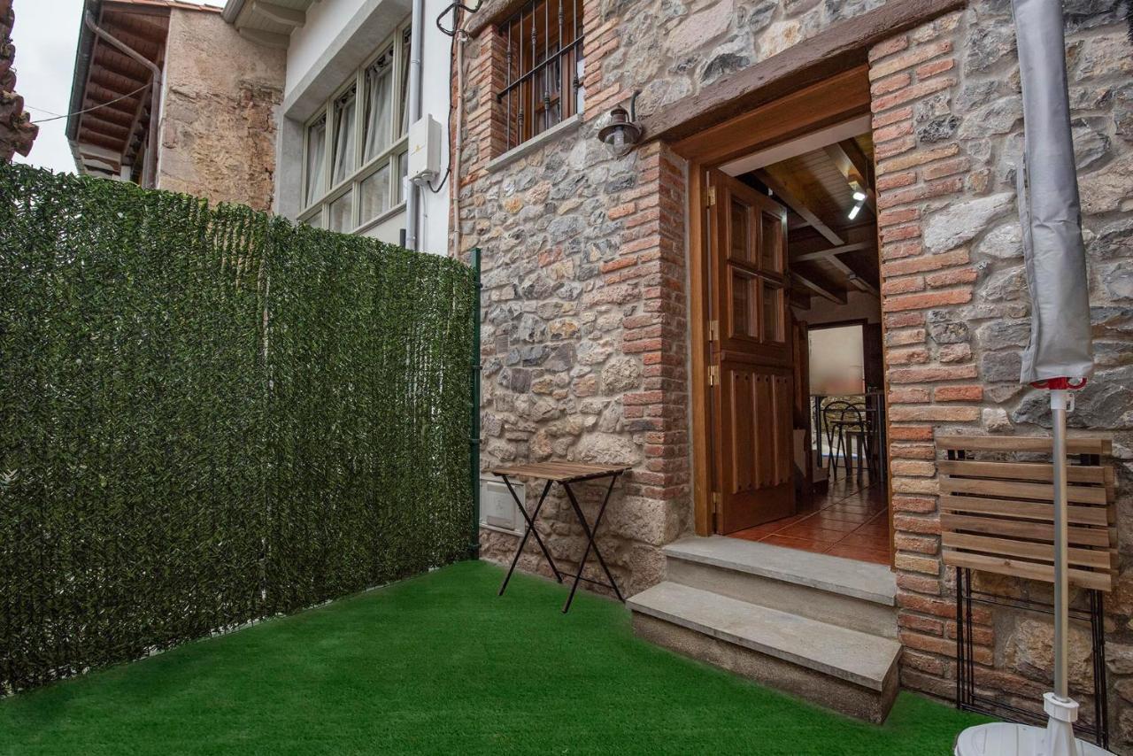 Casa Marivi Hotel Niembro Kültér fotó