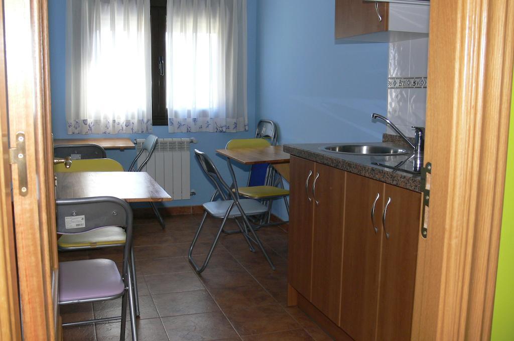 Casa Marivi Hotel Niembro Szoba fotó